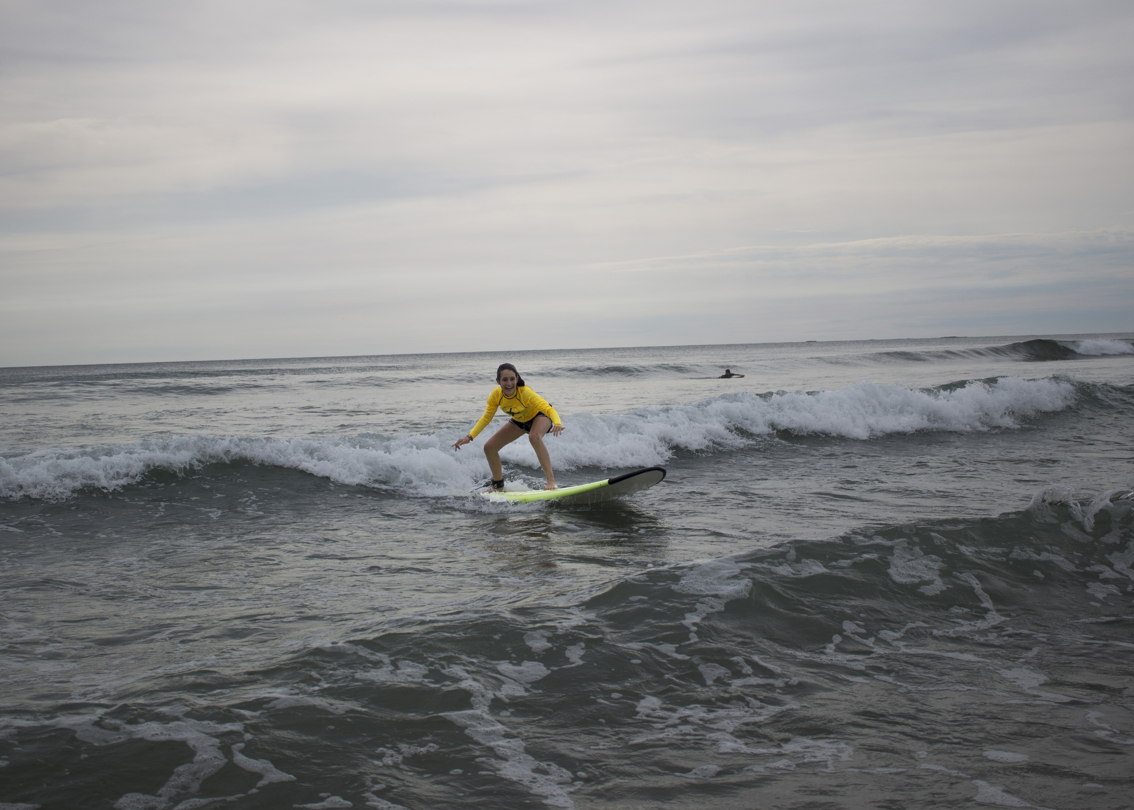 Ava_surf